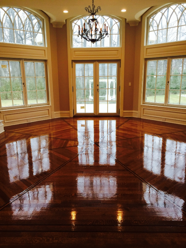 Free estimate on Hardwood floor refinishing Niagara Falls